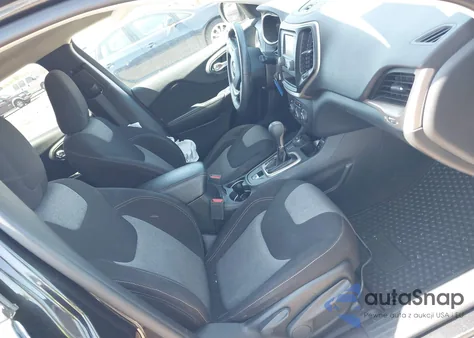 2016 Jeep Cherokee Sport z USA, uszkodzony, nr VIN 1C4PJMAS6GW338075